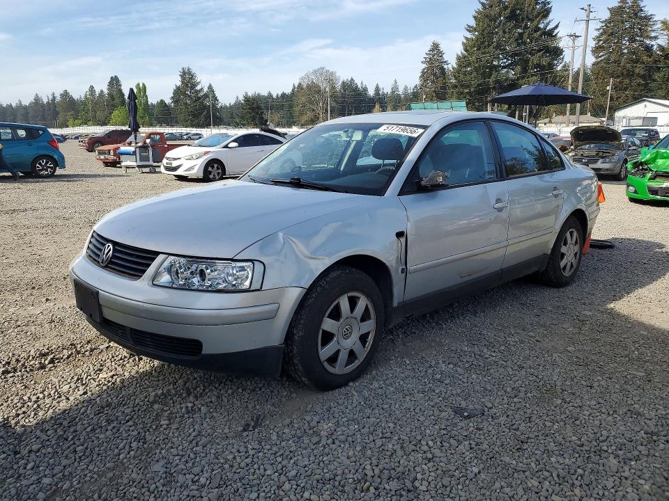 51719656 :رقم المزاد ، WVWMA63B9XE498226 vin ، 1999 Volkswagen Passat مزاد بيع