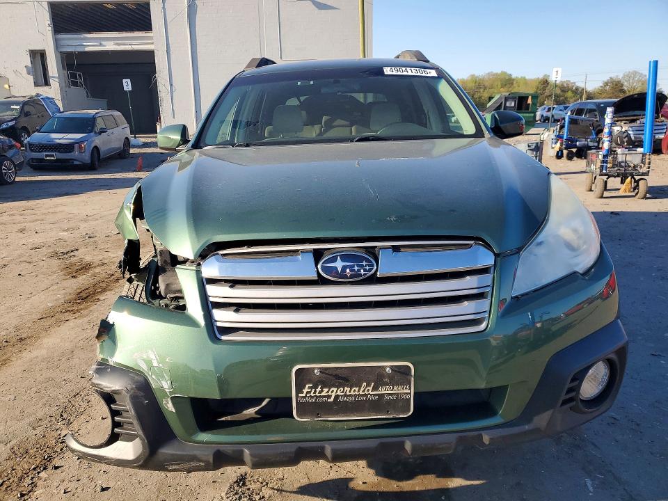49041306 :رقم المزاد ، 4S4BRBCC1D3323084 vin ، 2013 Subaru Outback مزاد بيع