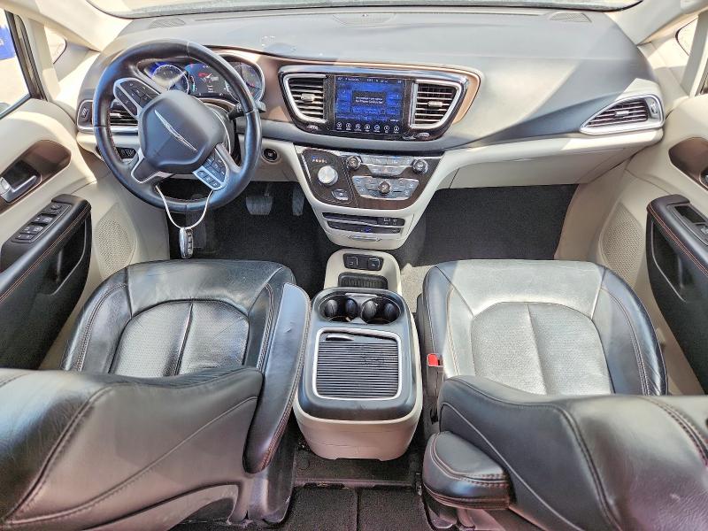 50072876 :رقم المزاد ، 2C4RC1EG6HR578440 vin ، 2017 Chrysler Pacifica مزاد بيع