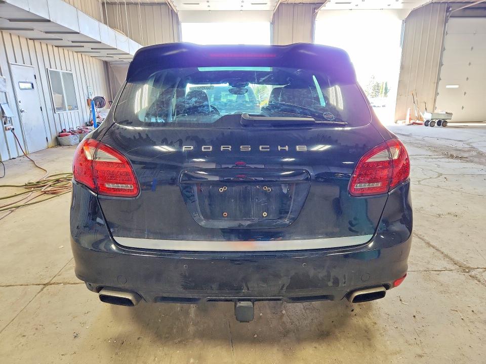 50395676 :رقم المزاد ، WP1AF2A24ELA30699 vin ، 2014 Porsche Cayenne مزاد بيع