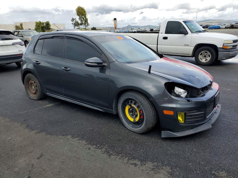50786576 :رقم المزاد ، WVWHV7AJXDW130004 vin ، 2013 Volkswagen Gti مزاد بيع