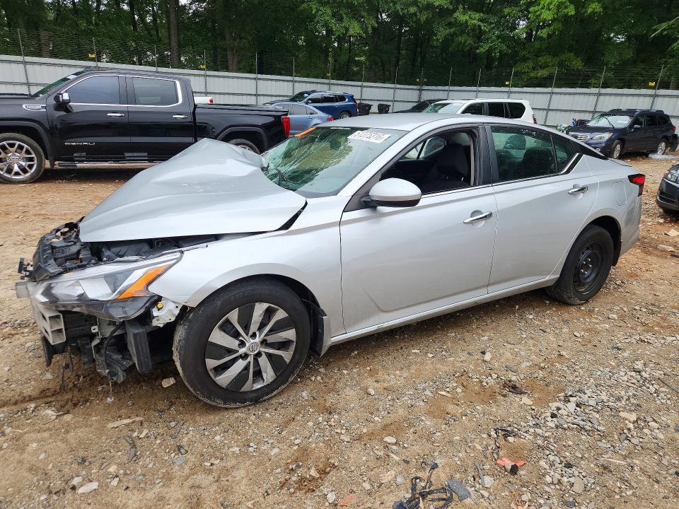 Продаж на аукціоні авто 2020 Nissan Altima, vin: 1N4BL4BV0LC245891, номер лоту: 51375316