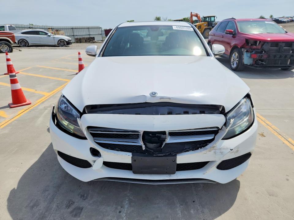 49605386 :رقم المزاد ، 55SWF4JB8JU236669 vin ، 2018 Mercedes-benz C مزاد بيع