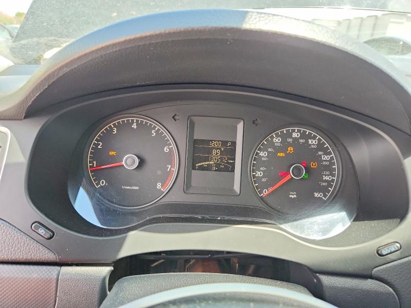 49939436 :رقم المزاد ، 3VWDX7AJ3BM307494 vin ، 2011 Volkswagen Jetta مزاد بيع