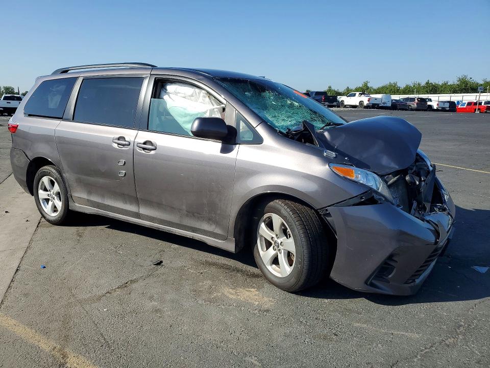 Продажа на аукционе авто 2020 Toyota Sienna, vin: 5TDKZ3DC1LS041369, номер лота: 51477506