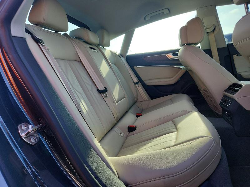 Продажа на аукционе авто 2020 Audi A7, vin: WAUR2AF24LN010549, номер лота: 51897006