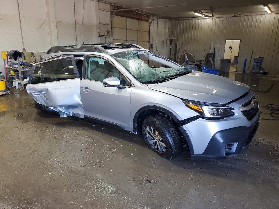 49443546 :رقم المزاد ، 4S4BTAFC4N3132400 vin ، 2022 Subaru Outback مزاد بيع