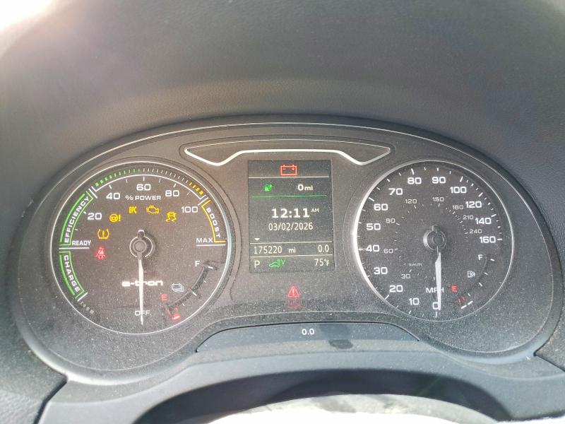 48175856 :رقم المزاد ، WAUUPBFF3HA079137 vin ، 2017 Audi A3 مزاد بيع