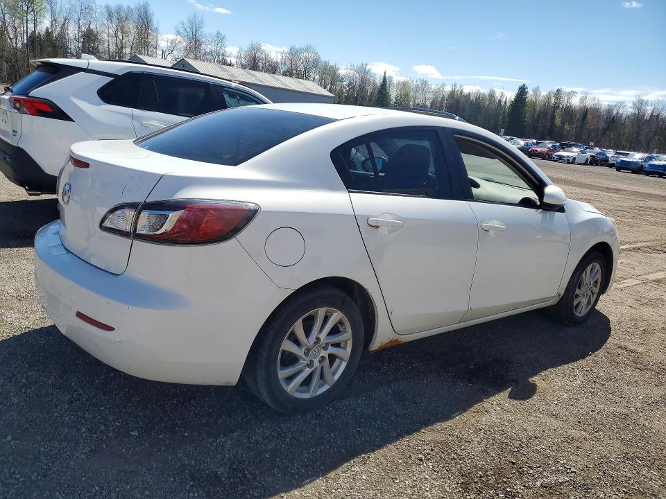 51451186 :رقم المزاد ، JM1BL1V72C1537026 vin ، 2012 Mazda 3 مزاد بيع