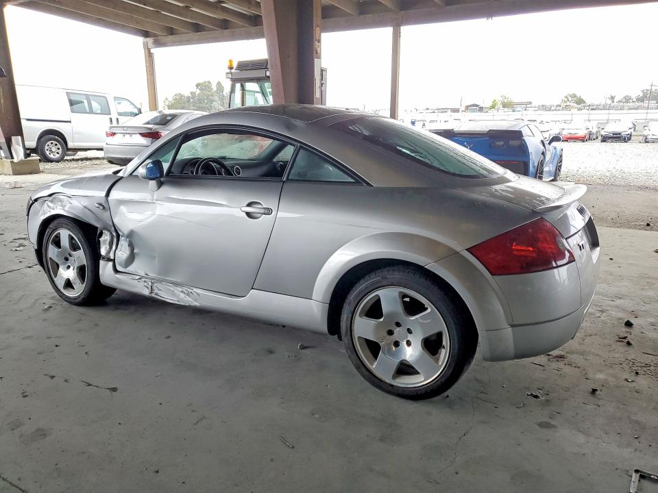 Aukcja sprzedaży 2001 Audi Tt, vin: TRUWT28N511002180, numer aukcji: 49093696