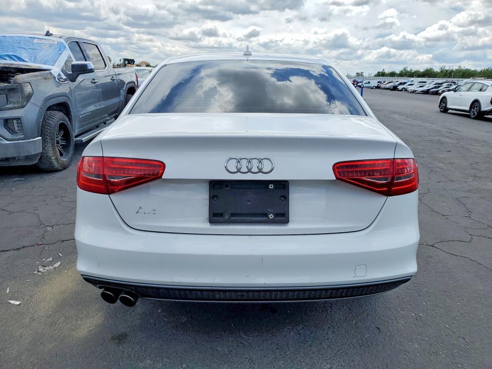 Продажа на аукционе авто 2014 Audi A4, vin: WAUAFAFL9EA085655, номер лота: 49835546