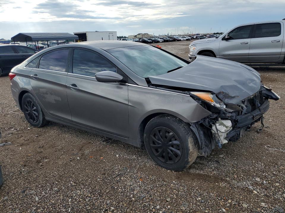 50566146 :رقم المزاد ، 5NPEB4AC4CH435515 vin ، 2012 Hyundai Sonata مزاد بيع