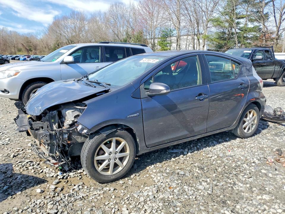 2014 Toyota Prius C მანქანა იყიდება აუქციონზე, vin: JTDKDTB38E1084429, აუქციონის ნომერი: 49795716