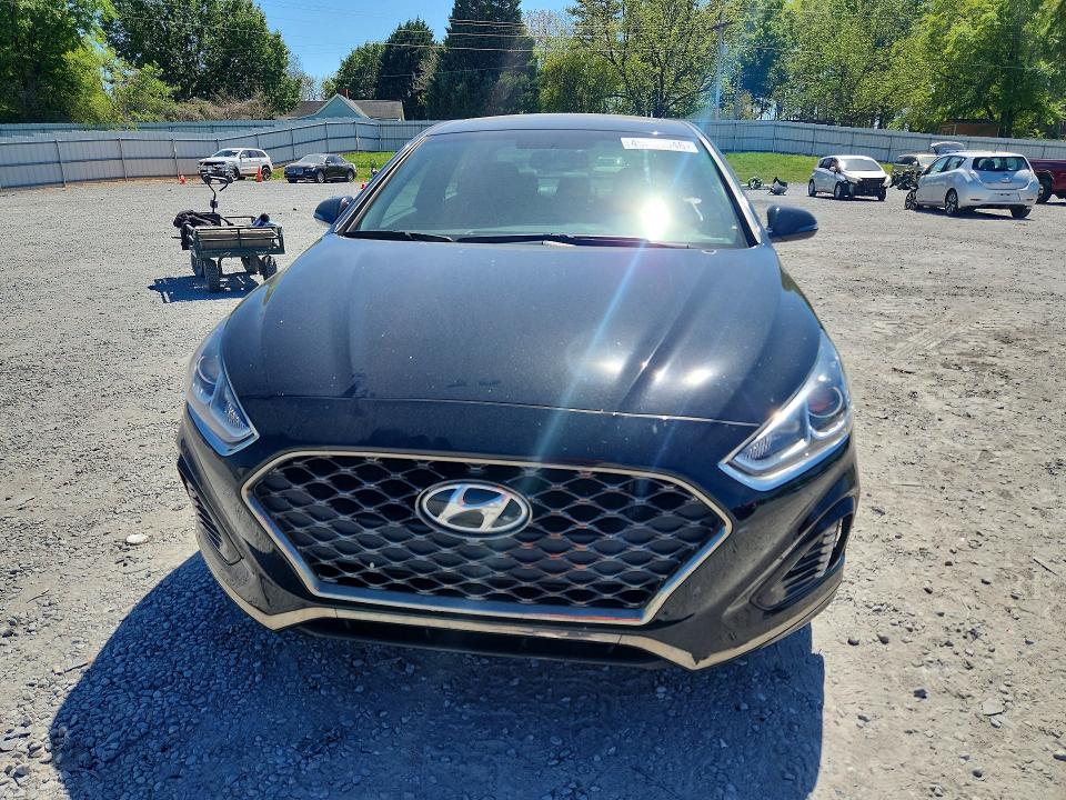 49638546 :رقم المزاد ، 5NPE34AF3JH713907 vin ، 2018 Hyundai Sonata مزاد بيع