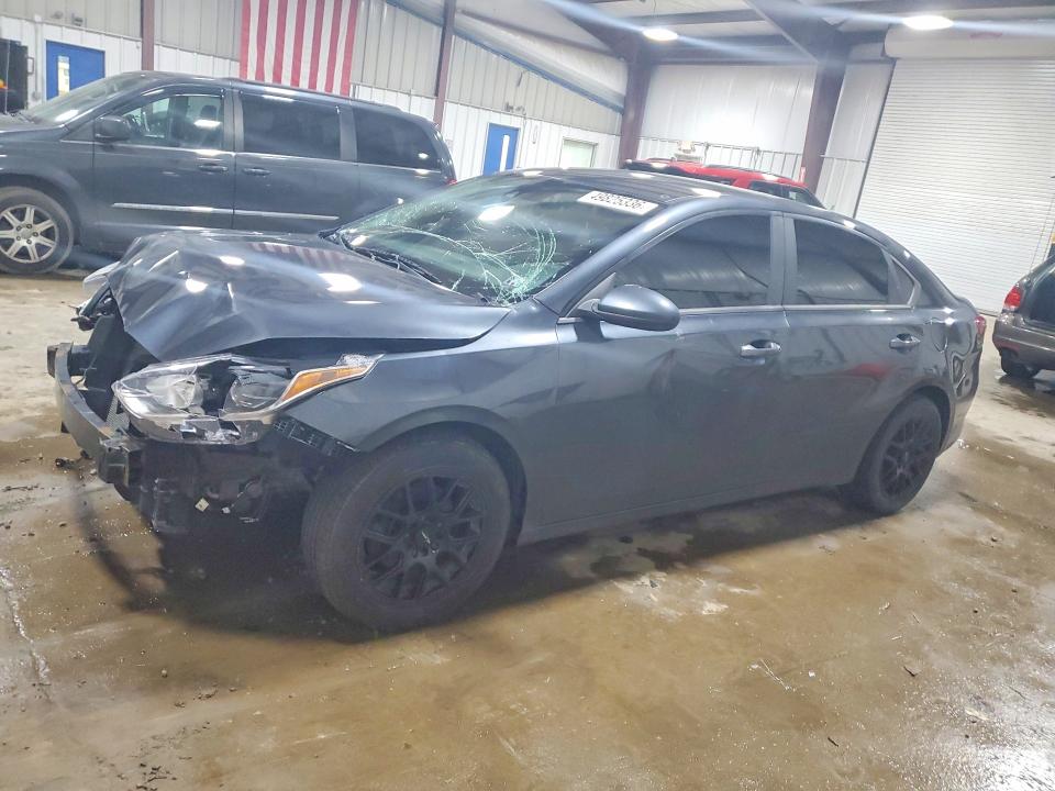 49825336 :رقم المزاد ، 3KPF24AD5KE036211 vin ، 2019 Kia Forte مزاد بيع