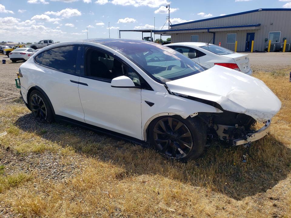 2022 Tesla Model X მანქანა იყიდება აუქციონზე, vin: 7SAXCDE55NF339480, აუქციონის ნომერი: 49797066