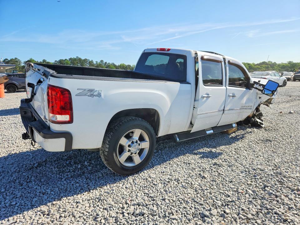 50137356 :رقم المزاد ، 1GT125C8XBF166376 vin ، 2011 Gmc Sierra مزاد بيع