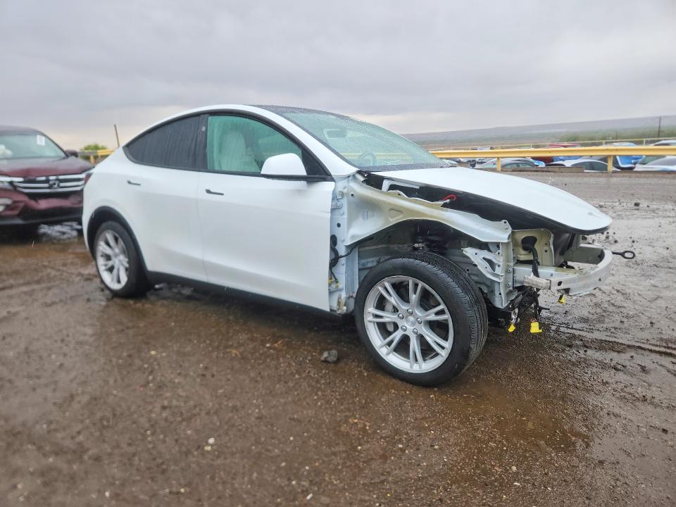 48486206 :رقم المزاد ، 7SAYGAEE5PF789981 vin ، 2023 Tesla Model Y مزاد بيع