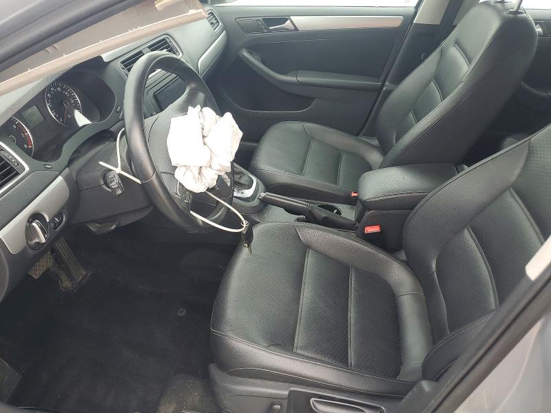 47857576 :رقم المزاد ، 3VWDX7AJ4DM306325 vin ، 2013 Volkswagen Jetta مزاد بيع
