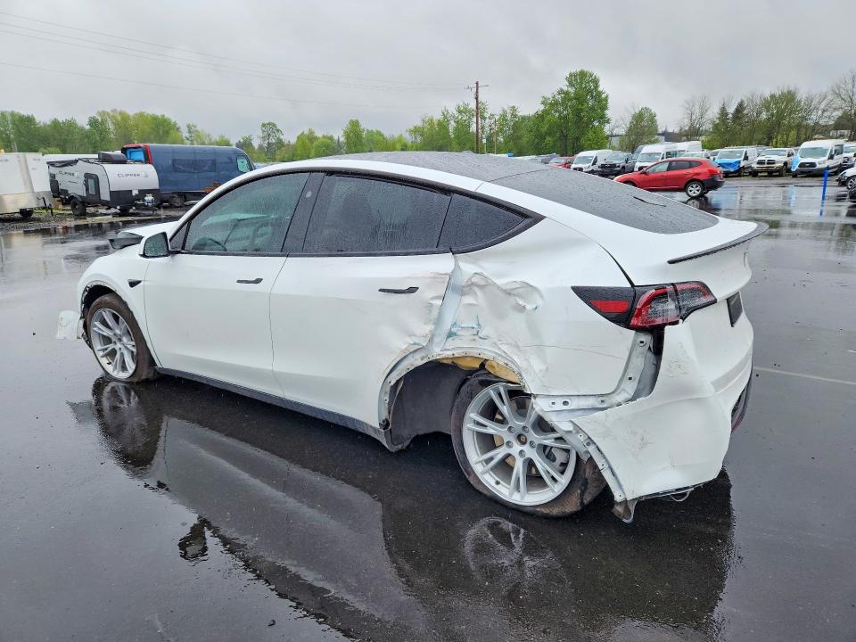 Продажа на аукционе авто 2023 Tesla Model Y, vin: 7SAYGDEEXPF815640, номер лота: 50428376