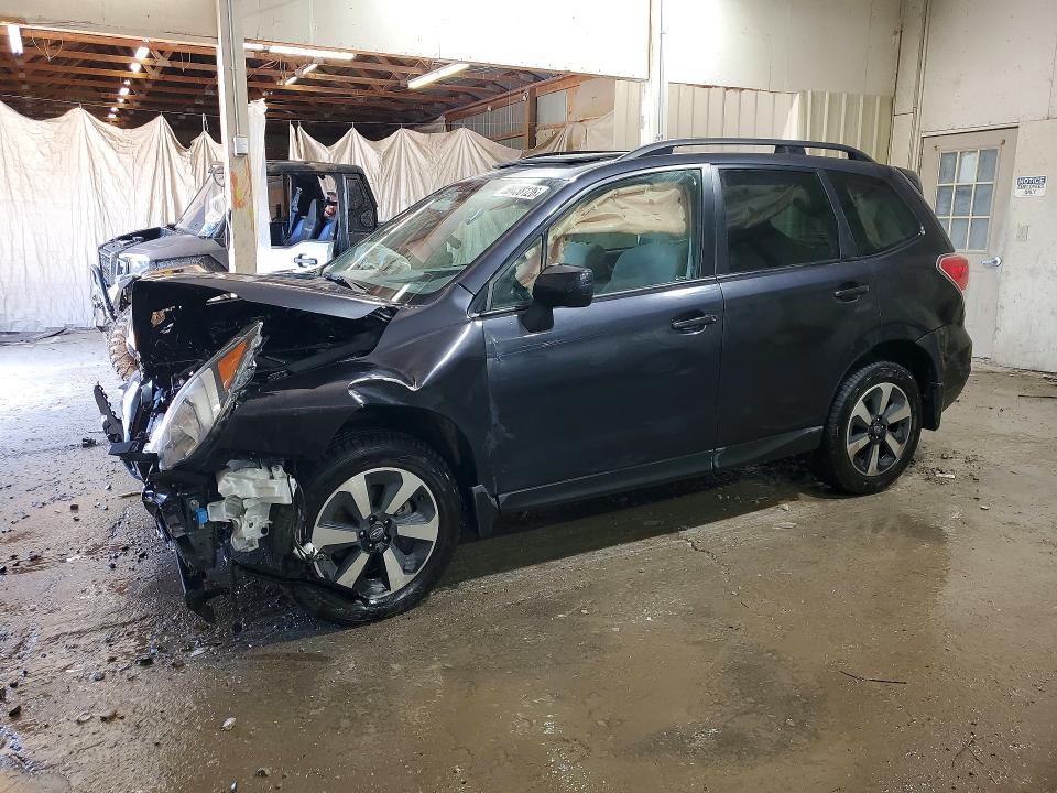 Auction sale of the 2018 Subaru Forester, vin: JF2SJAGC7JH525573, lot number: 50438126