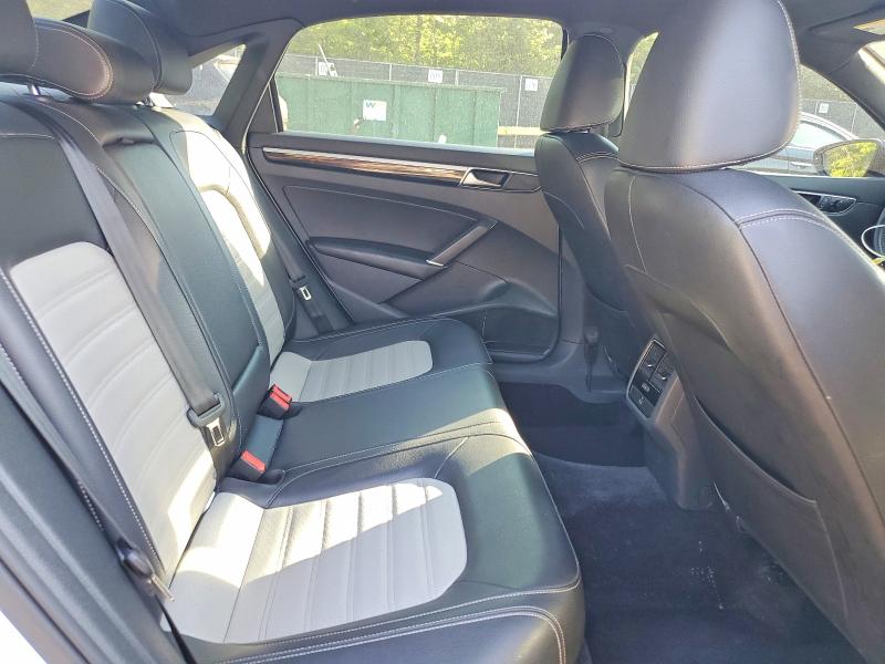 2018 Volkswagen Passat მანქანა იყიდება აუქციონზე, vin: 1VWJM7A34JC048706, აუქციონის ნომერი: 50432886