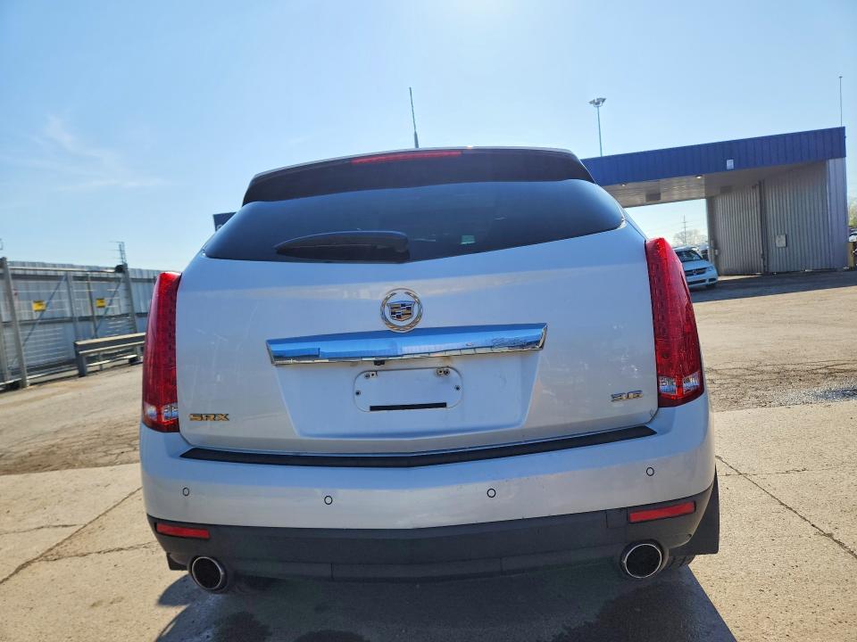 49610706 :رقم المزاد ، 3GYFNCE32DS639599 vin ، 2013 Cadillac Srx مزاد بيع