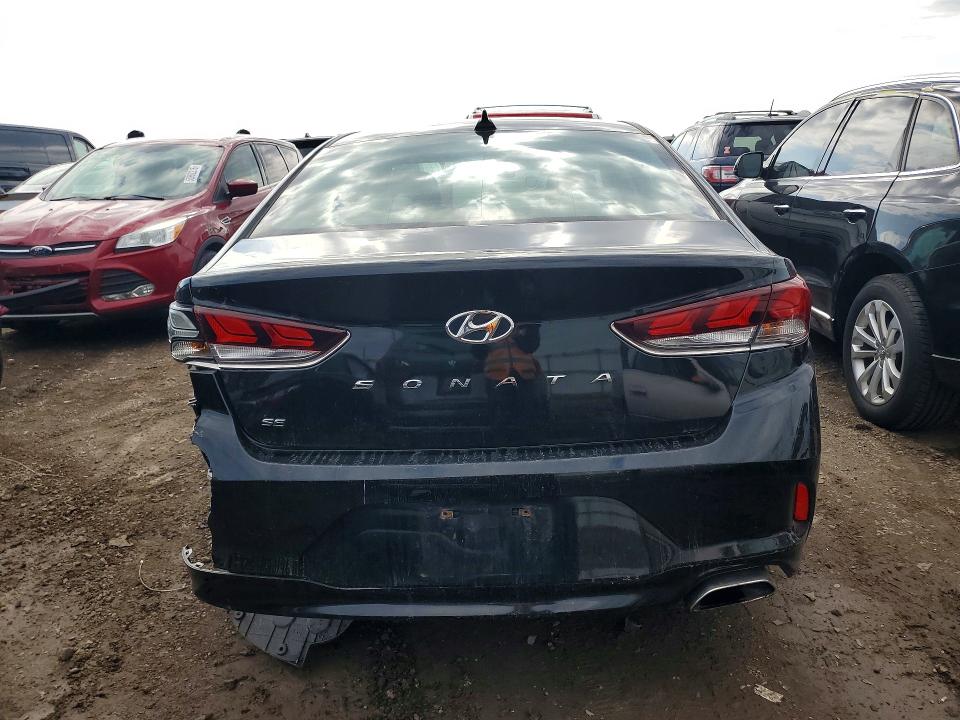2018 Hyundai Sonata მანქანა იყიდება აუქციონზე, vin: 5NPE24AF9JH720606, აუქციონის ნომერი: 51801756