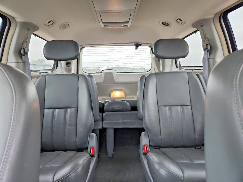 49441736 :رقم المزاد ، 2A4RR5D18AR189169 vin ، 2010 Chrysler Town & Country مزاد بيع