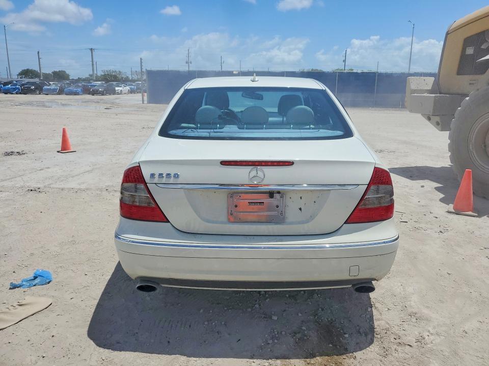 Продажа на аукционе авто 2009 Mercedes-benz E, vin: WDBUF72X49B376025, номер лота: 51170486