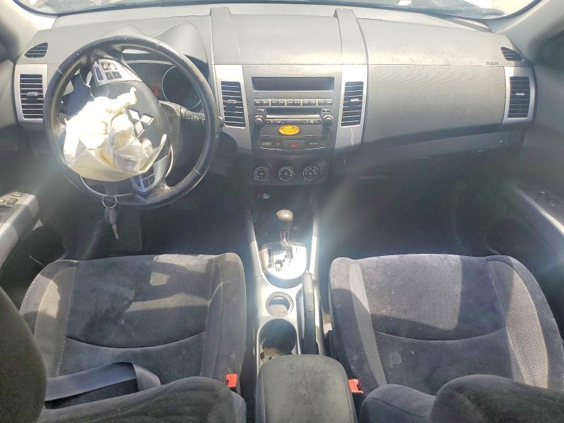 2010 Mitsubishi Outlander მანქანა იყიდება აუქციონზე, vin: JA4AS2AW0AZ008930, აუქციონის ნომერი: 51559466