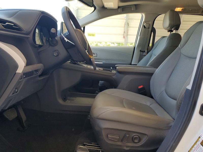 50575646 :رقم المزاد ، 5TDZRKEC5RS220241 vin ، 2024 Toyota Sienna مزاد بيع