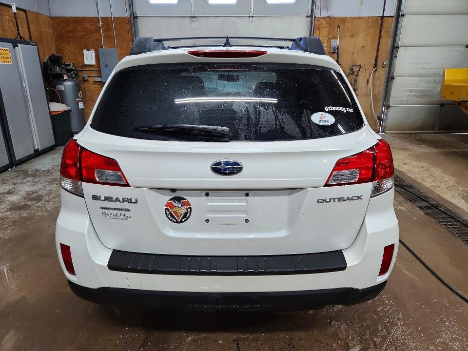 49749496 :رقم المزاد ، 4S4BRCCC9E3203105 vin ، 2014 Subaru Outback مزاد بيع