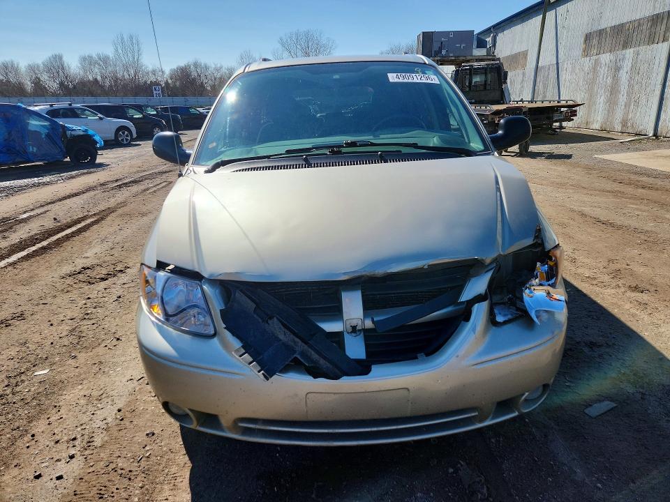 2006 Dodge Grand Caravan მანქანა იყიდება აუქციონზე, vin: 2D4GP44L96R802652, აუქციონის ნომერი: 49091296