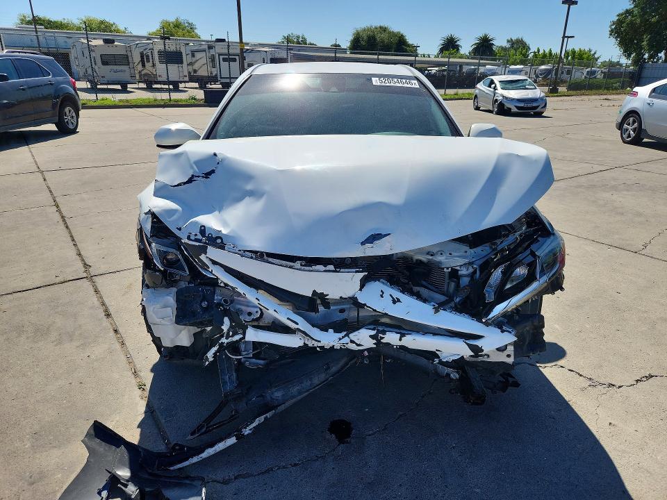 52054646 :رقم المزاد ، JTNB11HK0J3038695 vin ، 2018 Toyota Camry مزاد بيع