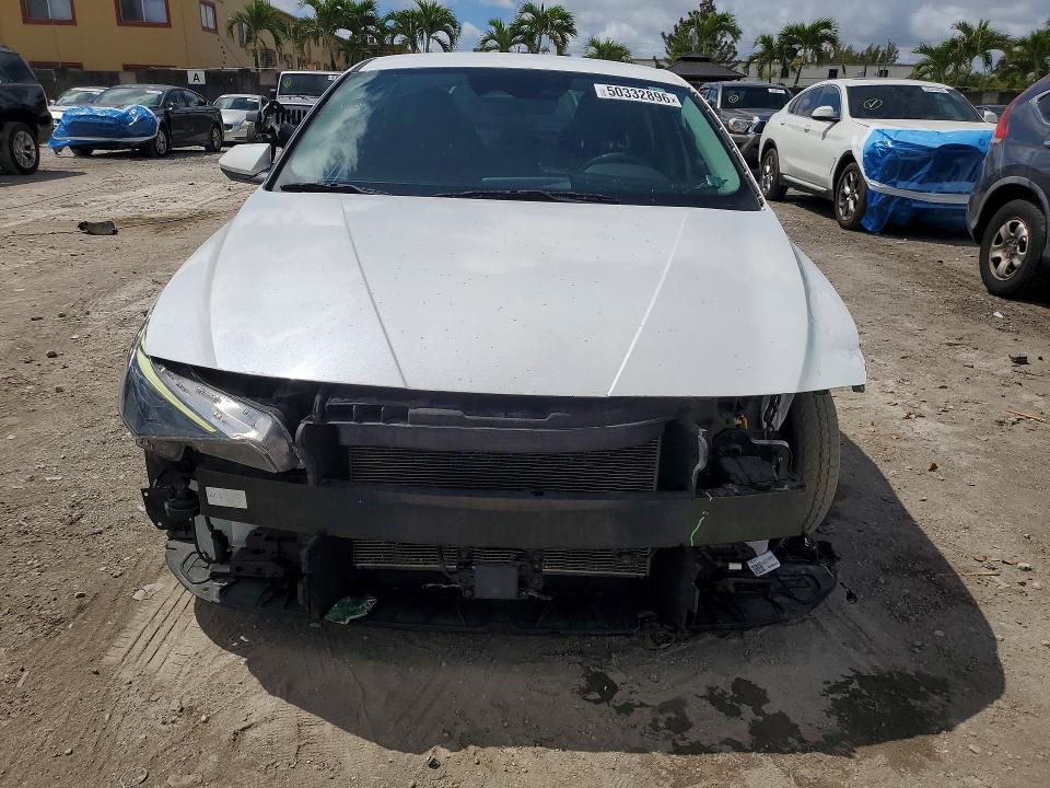 2022 Hyundai Elantra მანქანა იყიდება აუქციონზე, vin: 5NPLS4AG2NH071933, აუქციონის ნომერი: 50332896