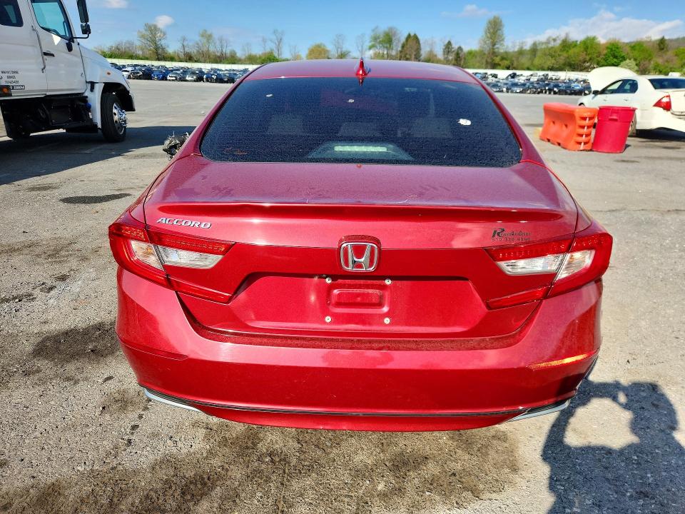Продаж на аукціоні авто 2018 Honda Accord, vin: 1HGCV1F16JA214914, номер лоту: 50221266