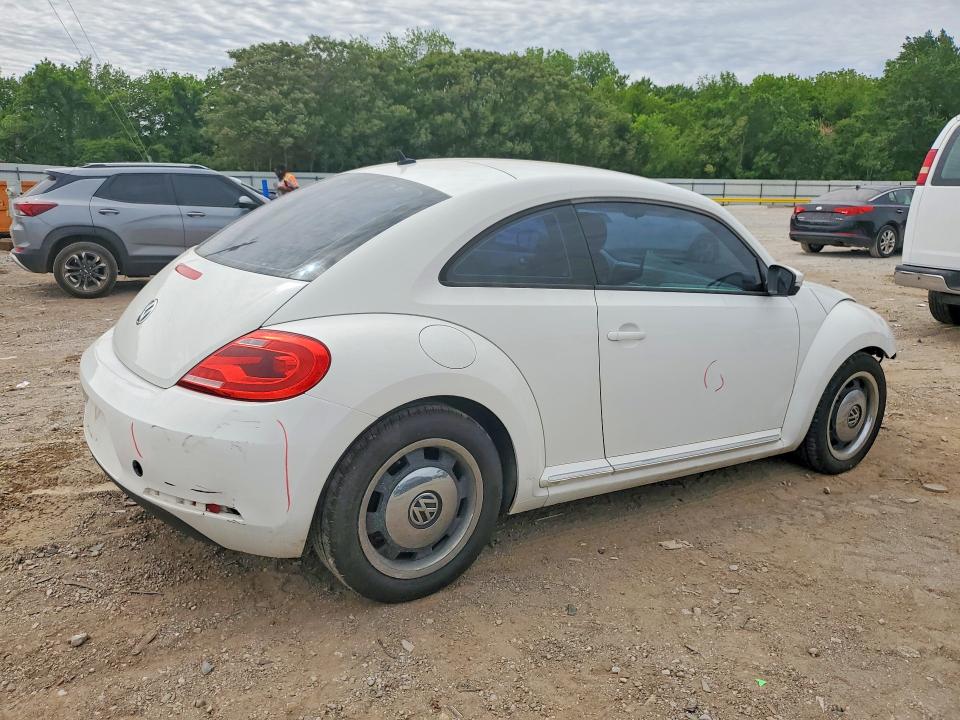 Продажа на аукционе авто 2012 Volkswagen Beetle, vin: 3VWJP7AT1CM621960, номер лота: 51701496