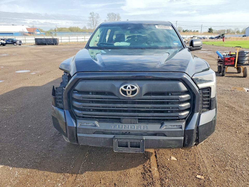 Продажа на аукционе авто 2024 Toyota Tundra, vin: 5TFLA5DB1RX170097, номер лота: 49469026