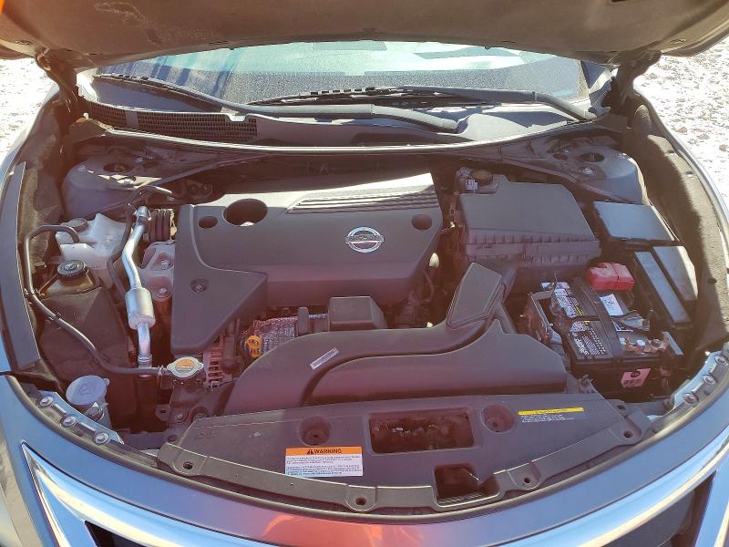 2015 Nissan Altima მანქანა იყიდება აუქციონზე, vin: 1N4AL3AP0FC444713, აუქციონის ნომერი: 49423186