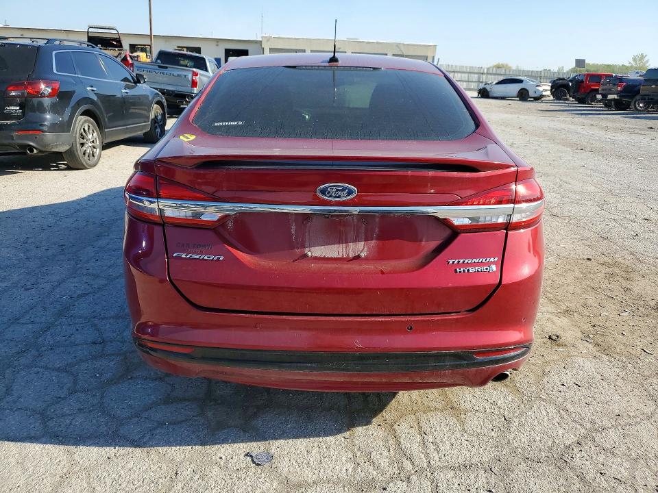 50770916 :رقم المزاد ، 3FA6P0RU7JR140999 vin ، 2018 Ford Fusion مزاد بيع