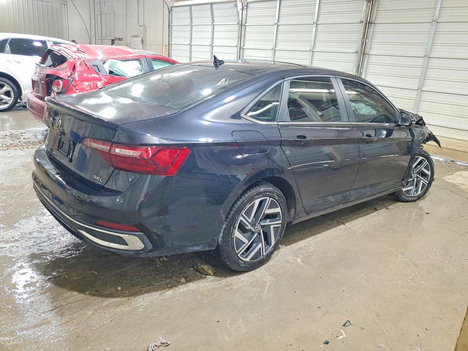 49373226 :رقم المزاد ، 3VWGM7BU9RM098609 vin ، 2024 Volkswagen Jetta مزاد بيع