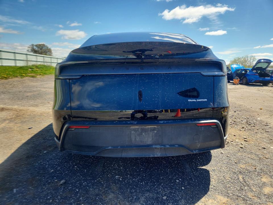 2026 Tesla Model Y მანქანა იყიდება აუქციონზე, vin: 7SAYGDEE6TF421336, აუქციონის ნომერი: 51372056