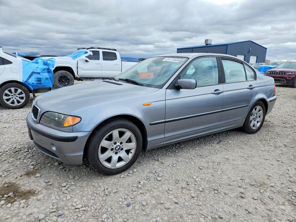 51173456 :رقم المزاد ، WBAAZ33474KP84811 vin ، 2004 Bmw 325 مزاد بيع