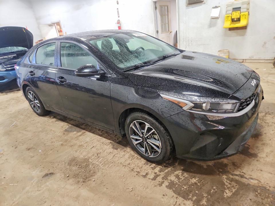 Продажа на аукционе авто 2023 Kia Forte, vin: 3KPF24AD6PE549684, номер лота: 50295256
