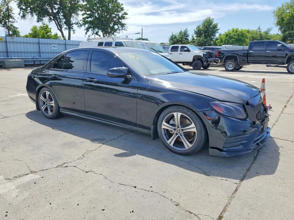 Продажа на аукционе авто 2019 Mercedes-benz E, vin: WDDZF4JB6KA529730, номер лота: 50359806