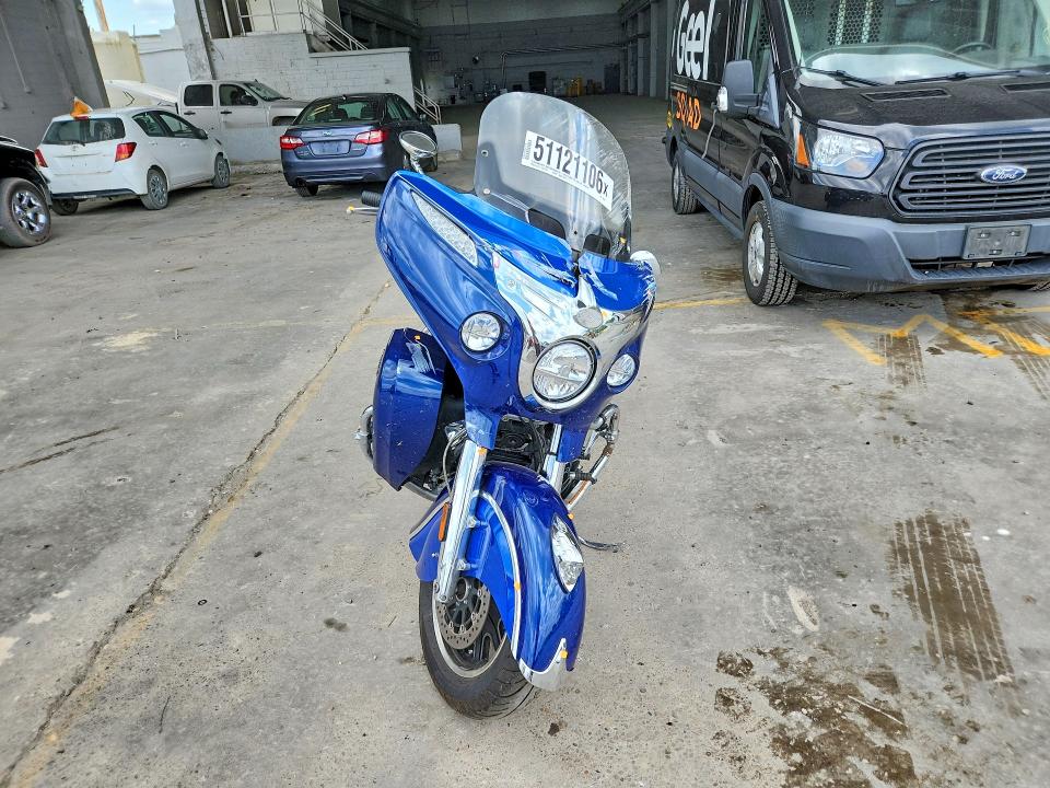 51121106 :رقم المزاد ، 56KTRAAAXJ3358037 vin ، 2018 Indian Motorcycle Co. Roadmaster مزاد بيع