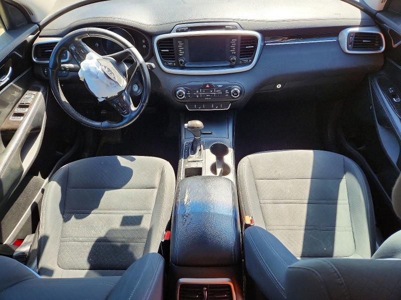 48810516 :رقم المزاد ، 5XYPGDA56HG232135 vin ، 2017 Kia Sorento مزاد بيع