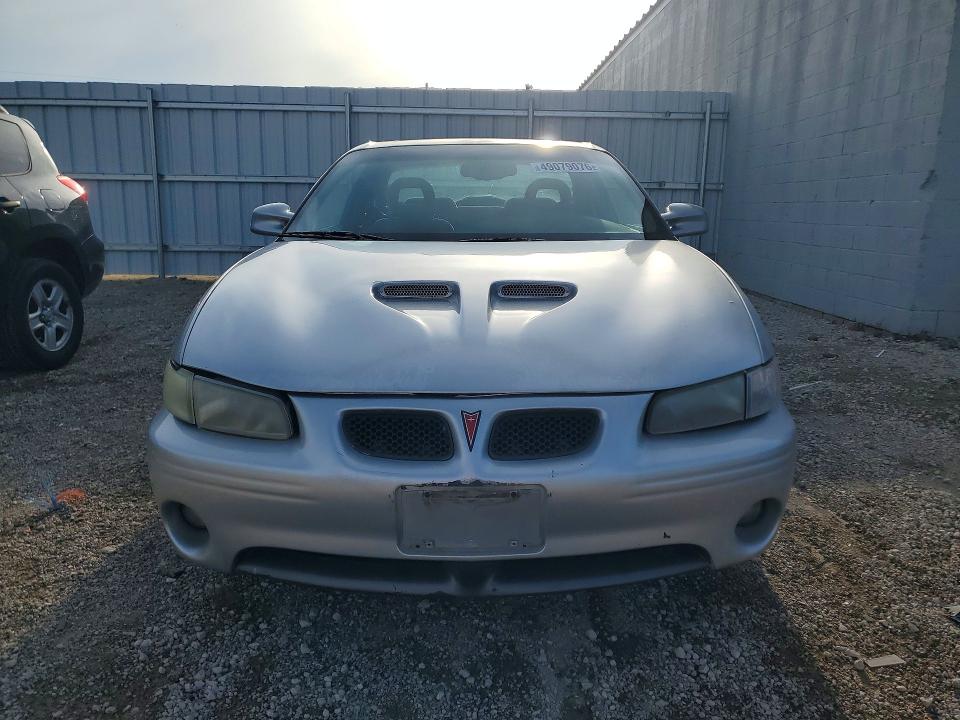 2001 Pontiac Grand Prix მანქანა იყიდება აუქციონზე, vin: 1G2WP12K11F268066, აუქციონის ნომერი: 49079076