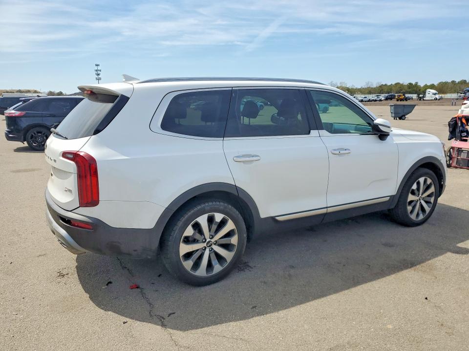 2020 Kia Telluride მანქანა იყიდება აუქციონზე, vin: 5XYP6DHC9LG016781, აუქციონის ნომერი: 50770526
